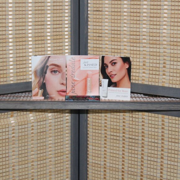 Stellar Ipsy Makeup Bag - Picture 4 of 4